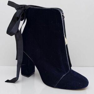Zara Midnight Velvet Ribbon-Tied Heeled Boots – Women’s Size 6.5